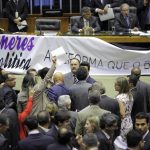 Frente parlamentar bipartidária protocola projeto para banir publicidade e patrocínio de bets, Legislação