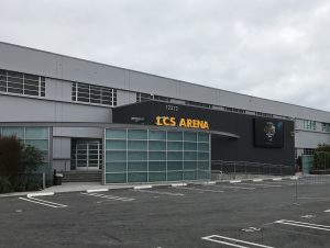 Casas de apostas reforçam presença nos eSports brasileiros em meio à retração no futebol