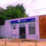 Fachada da Agência da Receita Federal em Campo Maior, Piauí, com letreiro azul 'Receita Federal – Ministério da Fazenda' (Foto de arquivo: fachada de agência da Receita Federal em Campo Maior (PI), 2017, imagem meramente ilustrativa.)