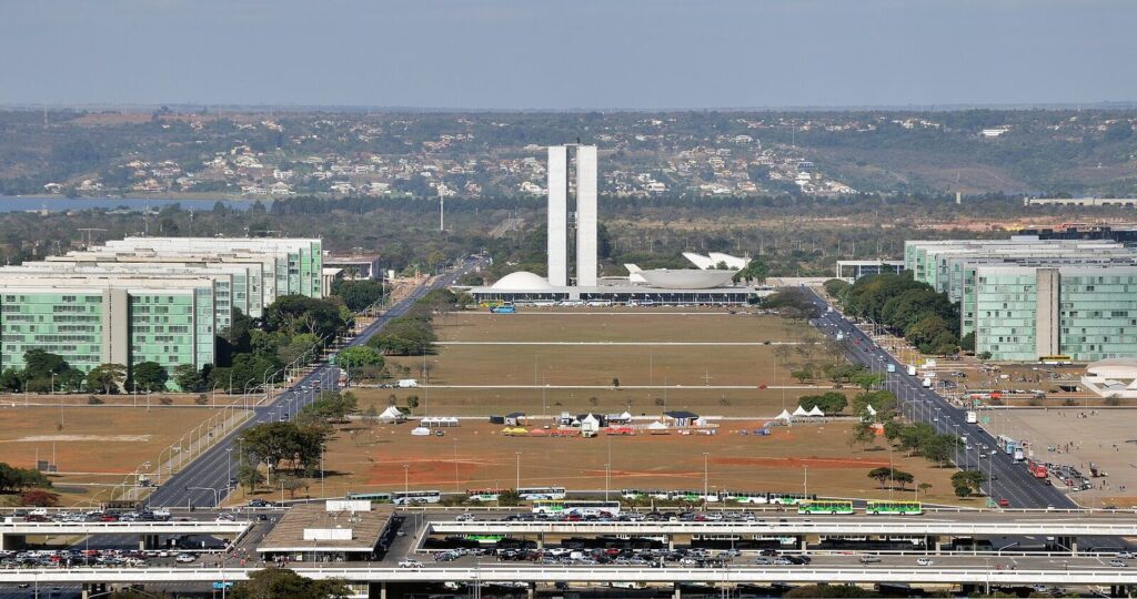 Vista aérea da Esplanada dos Ministérios e do Congresso Nacional em Brasília (Foto de arquivo: vista aérea da Esplanada dos Ministérios e do Congresso Nacional em Brasília.)