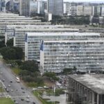 Vista aérea da Esplanada dos Ministérios em Brasília, com a sede do Ministério da Fazenda (Foto de arquivo: sede do Ministério da Fazenda na Esplanada dos Ministérios, em Brasília.)