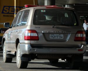 Veículo oficial da Receita Federal na Alfândega do Aeroporto de Brasília (Foto de arquivo: veículo da Receita Federal na Alfândega do Aeroporto de Brasília, sem relação direta com a Instrução Normativa 2.331.)