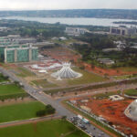 Vista aérea da Esplanada dos Ministérios, em Brasília, sede dos órgãos federais responsáveis pela regulação do setor de apostas (Foto de arquivo (2006): vista aérea da Esplanada dos Ministérios, em Brasília, sede dos órgãos federais responsáveis pela regulação do setor.)