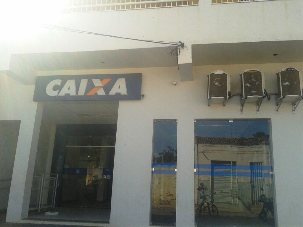Fachada de agência da Caixa Econômica Federal, operadora da Timemania, em Paratinga (BA) (Foto de arquivo (2016): agência da Caixa Econômica Federal, operadora da Timemania, em Paratinga (BA).)